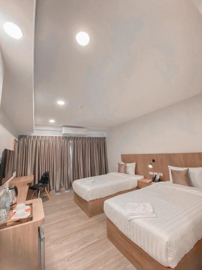 Nakara Hotel, Ubon Ratchathani Zewnętrze zdjęcie