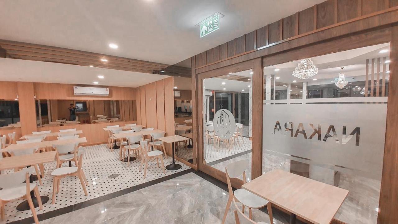 Nakara Hotel, Ubon Ratchathani Zewnętrze zdjęcie