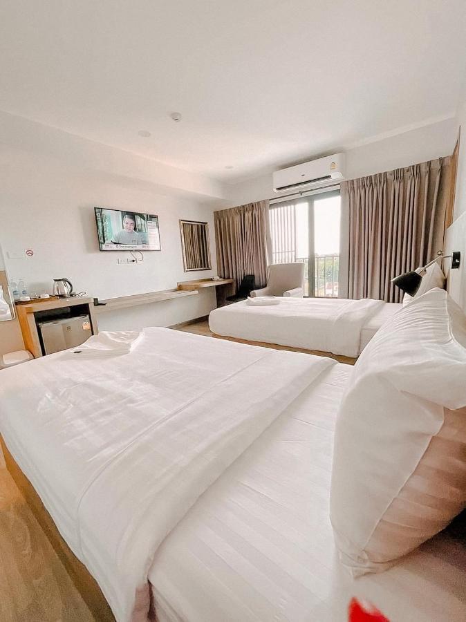 Nakara Hotel, Ubon Ratchathani Zewnętrze zdjęcie