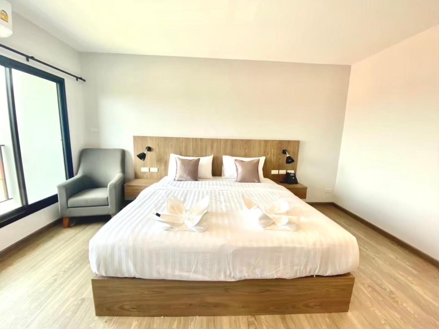 Nakara Hotel, Ubon Ratchathani Zewnętrze zdjęcie